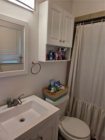 5605 Tanglewood Dr, Corpus Christi, TX 78412