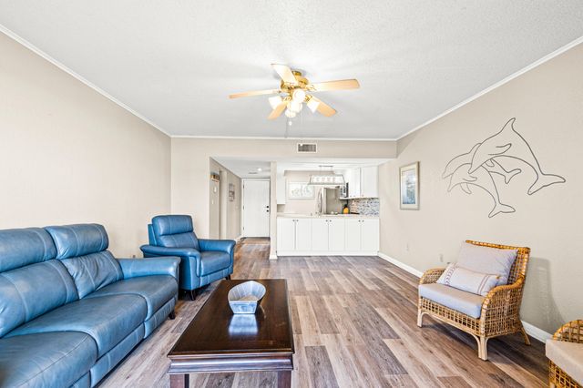 112 Fairway Boulevard, 110, Panama City Beach, FL 32407