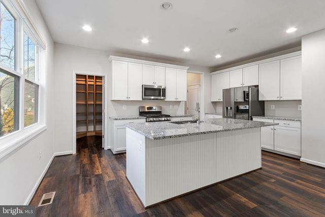 10602 SPRINGVALE LN, Spotsylvania, VA 22551