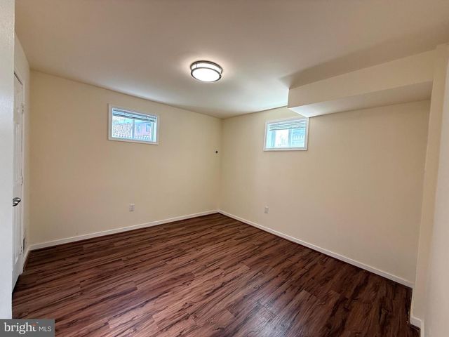 701 N VERMONT ST, Arlington, VA 22203