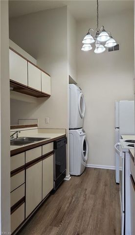 3770-B Towne Point RD, Portsmouth, VA 23703