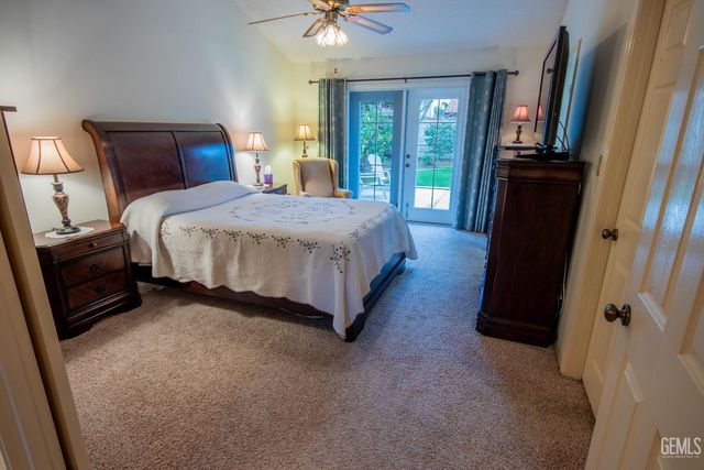 7717 Angoras Court, Bakersfield, CA 93308