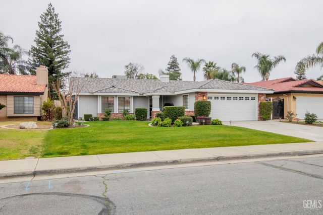 7717 Angoras Court, Bakersfield, CA 93308