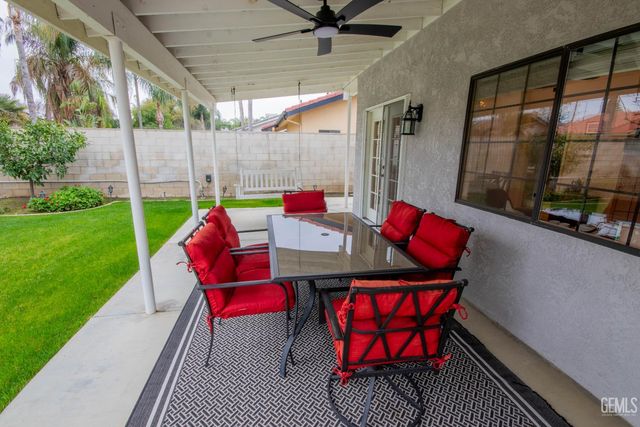 7717 Angoras Court, Bakersfield, CA 93308