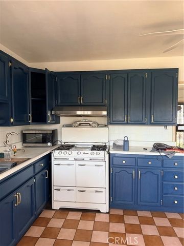 4612 E 2nd, East Los Angeles, CA 90022