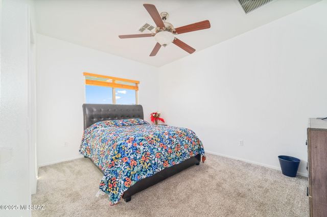 21163 E Treasure Road, Red Rock, AZ 85145