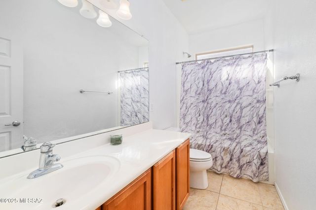 21163 E Treasure Road, Red Rock, AZ 85145