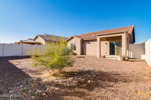 21163 E Treasure Road, Red Rock, AZ 85145
