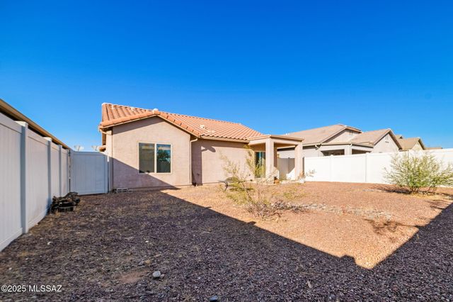 21163 E Treasure Road, Red Rock, AZ 85145