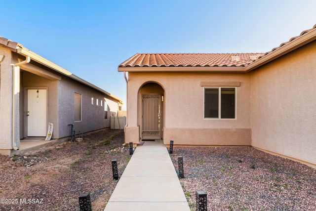 21163 E Treasure Road, Red Rock, AZ 85145