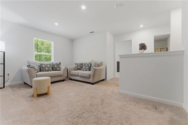 305 Bennett Way, Dallas, GA 30132