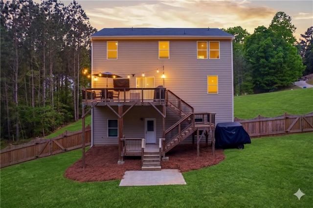 305 Bennett Way, Dallas, GA 30132