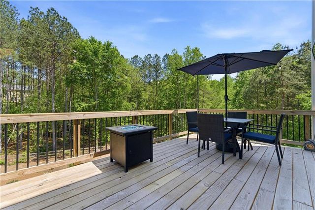 305 Bennett Way, Dallas, GA 30132