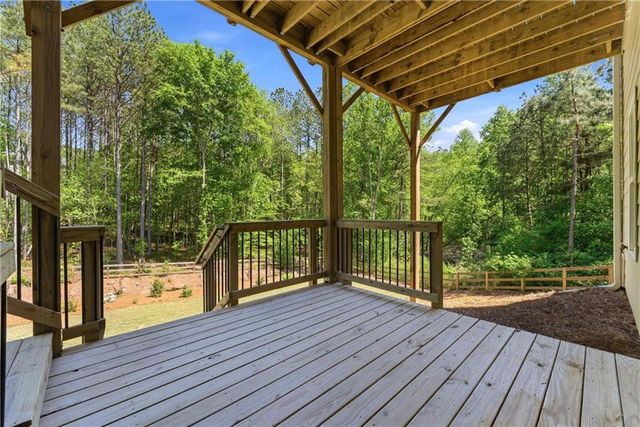 305 Bennett Way, Dallas, GA 30132