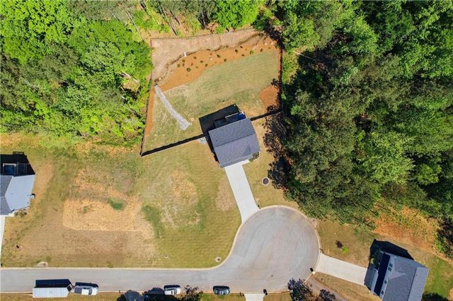 305 Bennett Way, Dallas, GA 30132