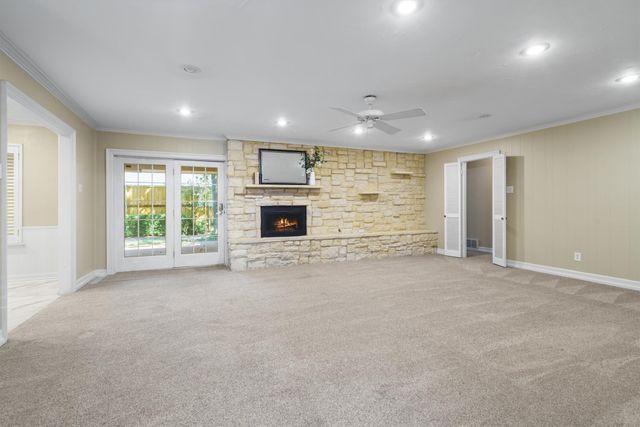 1604 Oak Meadow Drive, Irving, TX 75061