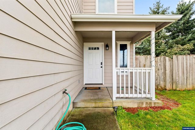 5770 Valleywood Lp SE, Salem, OR 97306