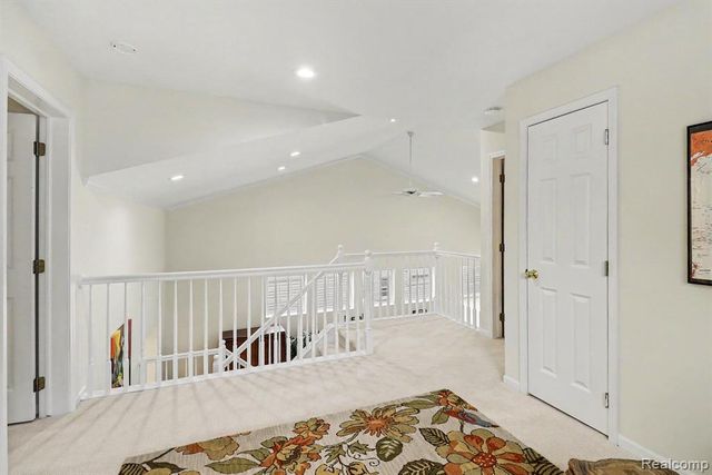 6464 Waters Edge Way, Clarkston, MI 48346