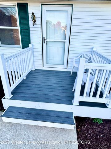 525 N Wheaton Road, Charlotte, MI 48813