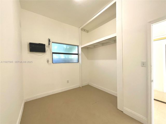 2516 Cleveland St, Hollywood, FL 33020