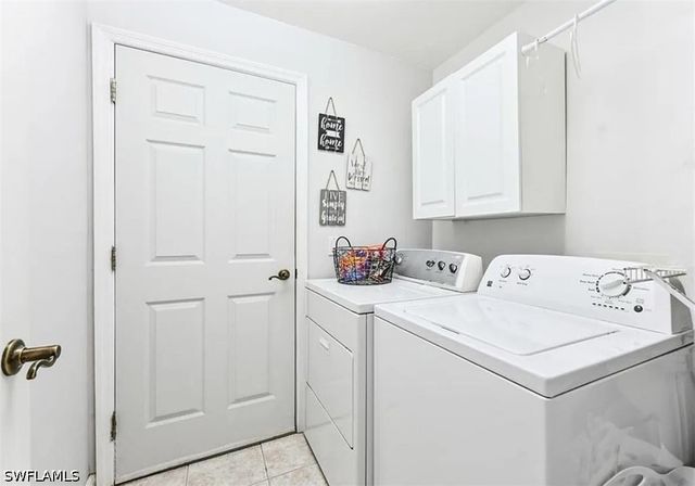 8439 Hollow Brook CIR, Naples, FL 34119