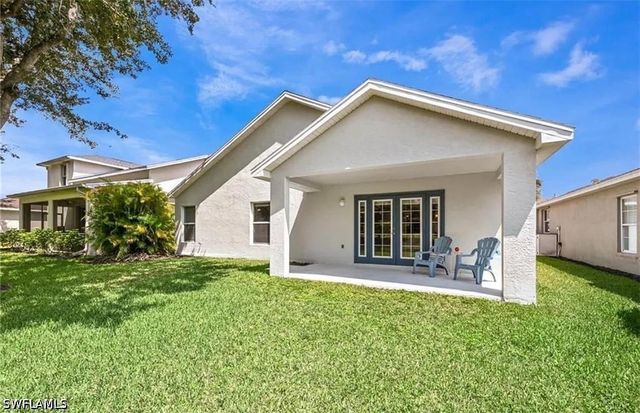 8439 Hollow Brook CIR, Naples, FL 34119