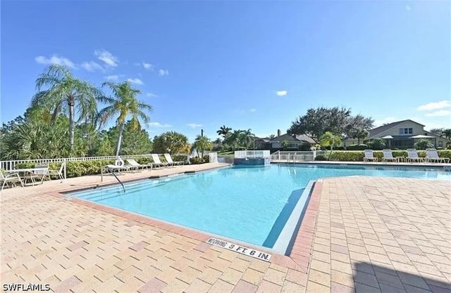 8439 Hollow Brook CIR, Naples, FL 34119