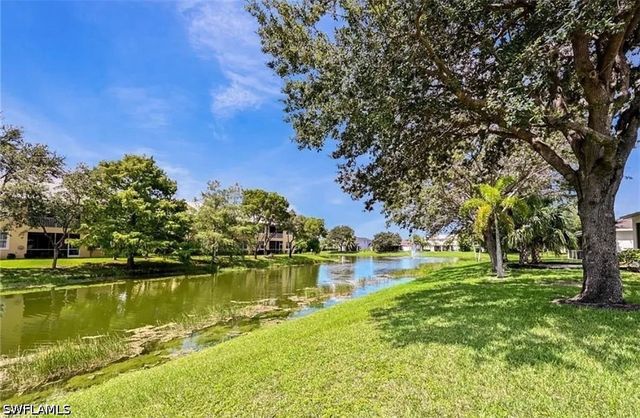 8439 Hollow Brook CIR, Naples, FL 34119