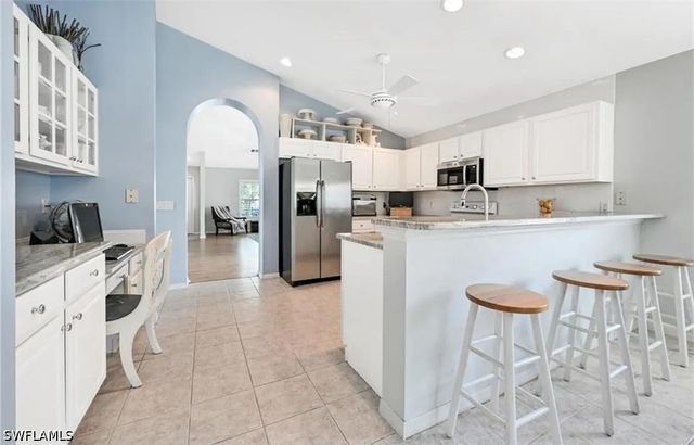 8439 Hollow Brook CIR, Naples, FL 34119