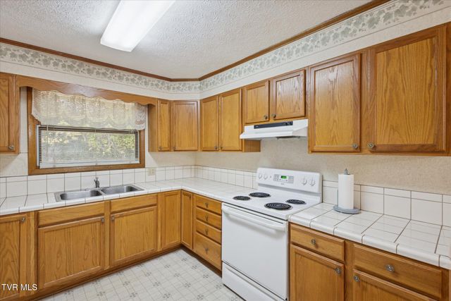 537 Gravely Road, Kingsport, TN 37660