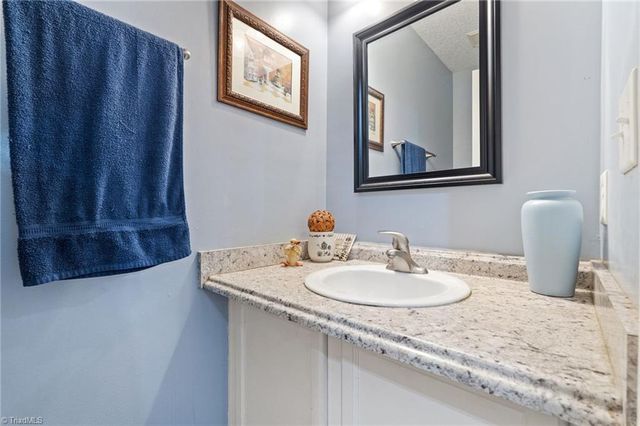 2037 Waterstone Lane, High Point, NC 27265
