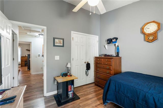 2037 Waterstone Lane, High Point, NC 27265