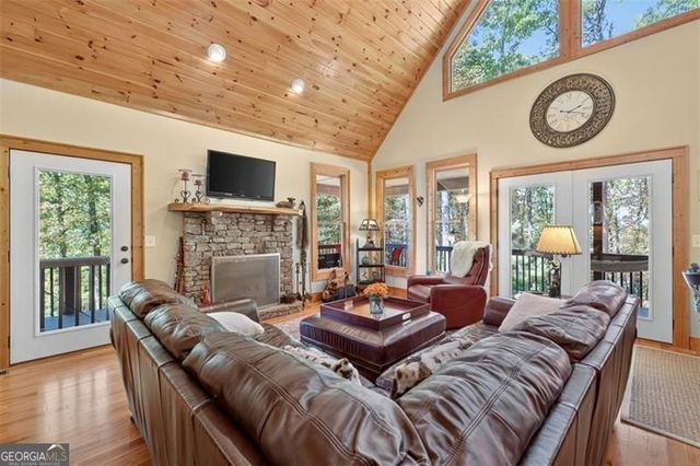 727 Bonanza Lane, Tiger, GA 30576