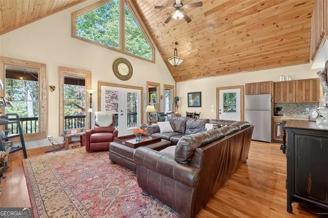727 Bonanza Lane, Tiger, GA 30576