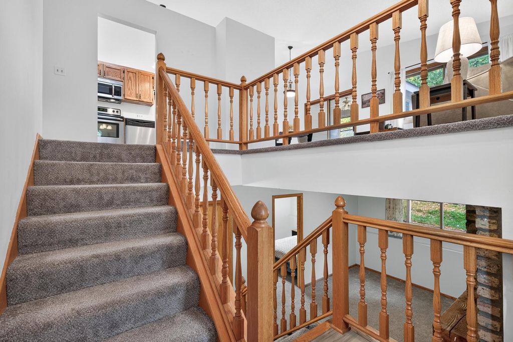 4303 Clemson Circle B, Eagan, MN 55122 — photo 3