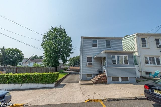 126 Dixon Ave, Paterson City, NJ 07501