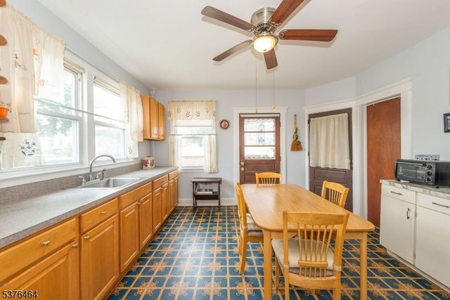 126 Dixon Ave, Paterson City, NJ 07501