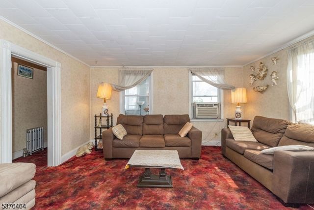 126 Dixon Ave, Paterson City, NJ 07501