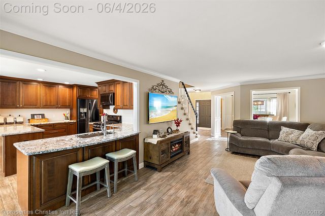 42967 Brookstone Drive, Novi, MI 48377