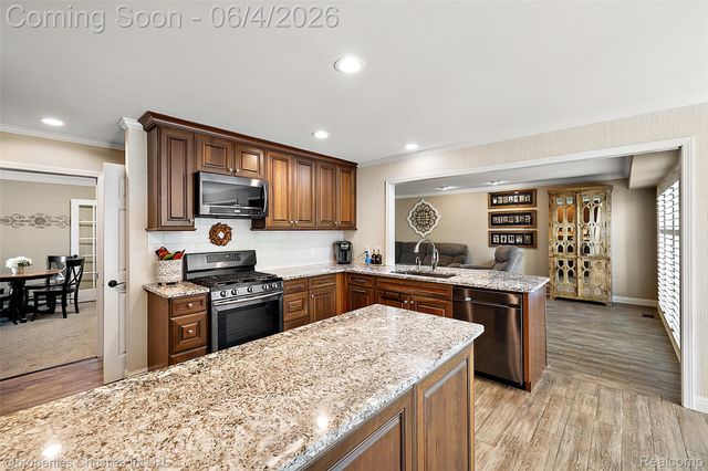 42967 Brookstone Drive, Novi, MI 48377