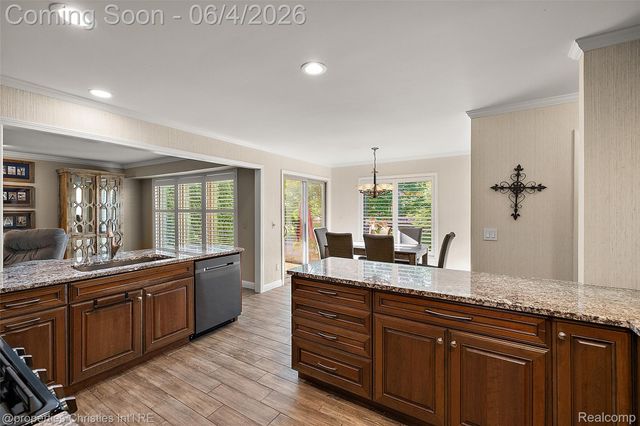 42967 Brookstone Drive, Novi, MI 48377