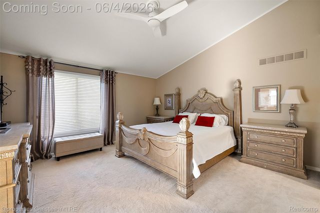 42967 Brookstone Drive, Novi, MI 48377