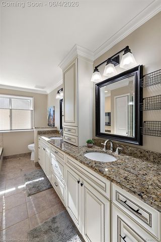 42967 Brookstone Drive, Novi, MI 48377