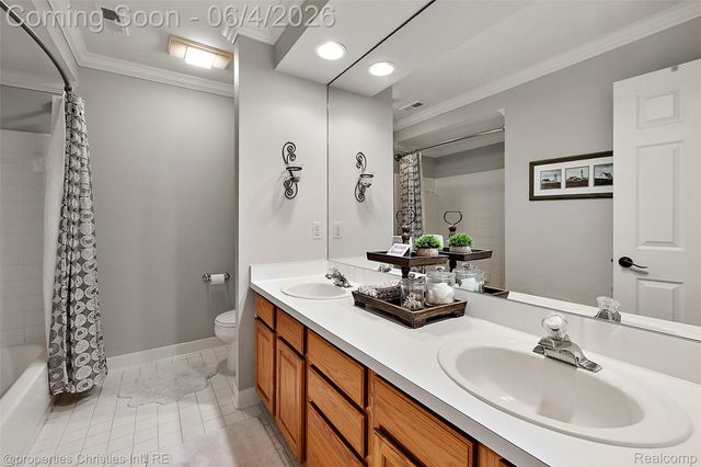 42967 Brookstone Drive, Novi, MI 48377