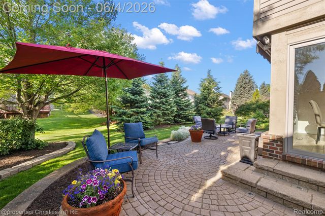 42967 Brookstone Drive, Novi, MI 48377