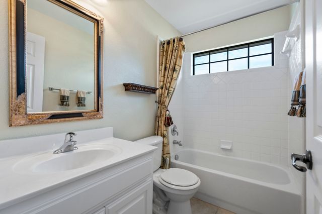 1000 Saddlebrook Drive, Lucas, TX 75002