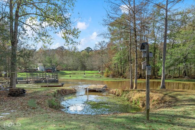 7568 W Lakeshore Drive, Shreveport, LA 71107