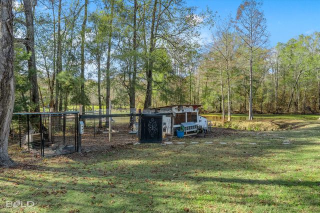 7568 W Lakeshore Drive, Shreveport, LA 71107