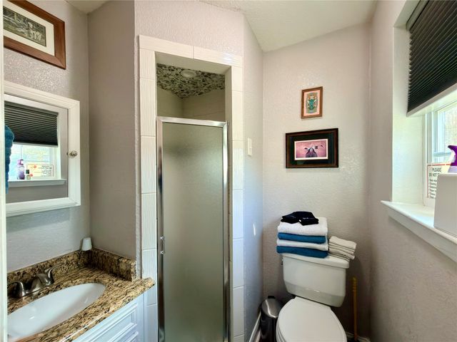 29029 COUNTY ROAD 2100, Kemp, TX 75143