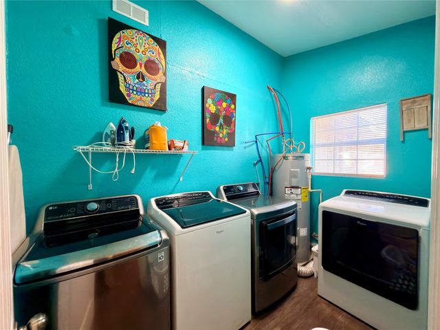 29029 COUNTY ROAD 2100, Kemp, TX 75143